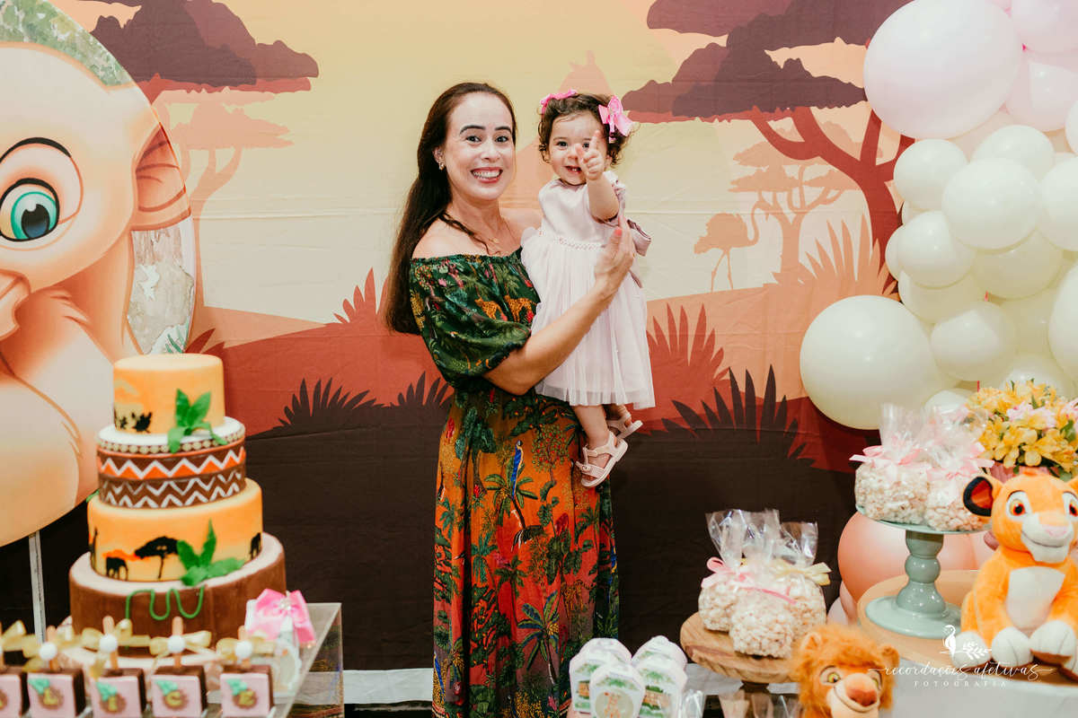 Aniversário 1 Aninho com tema O Rei Leão realizado no Buffet Aquarela Park em Sorocaba - SP