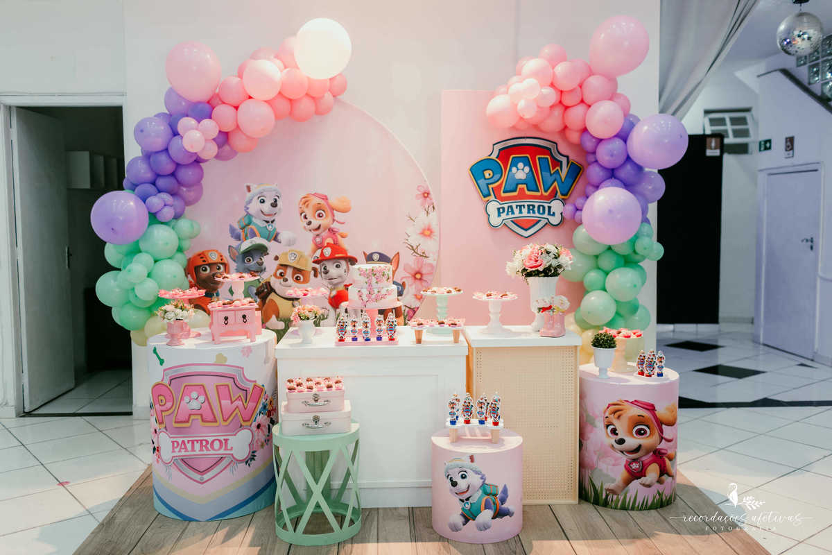 Aniversário Infantil com Tema Patrulha Canina realizado no Buffet Toca do Panda, Jaguaré - SP