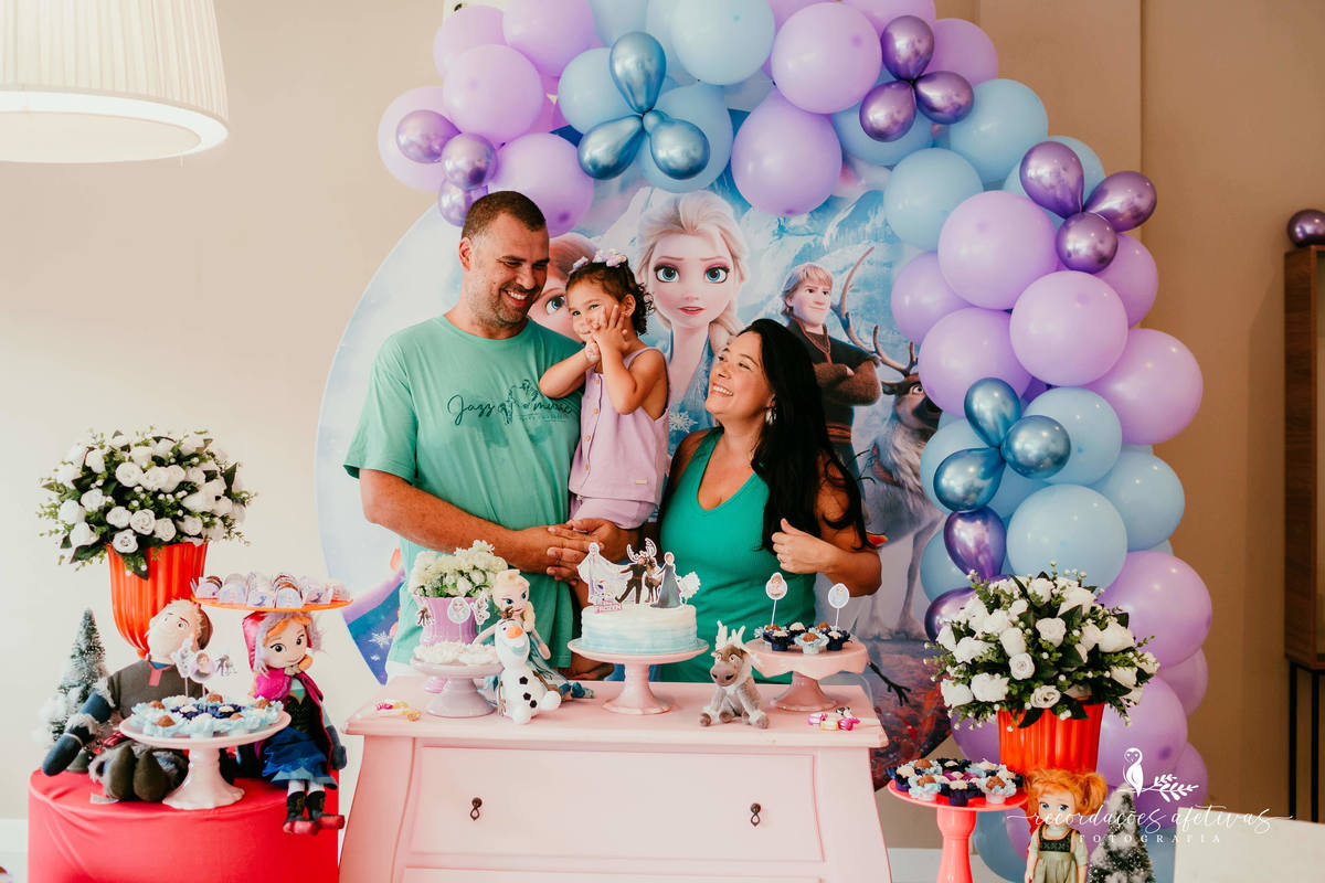 Aniversário Infantil com Tema Frozen realizado em São Roque - SP