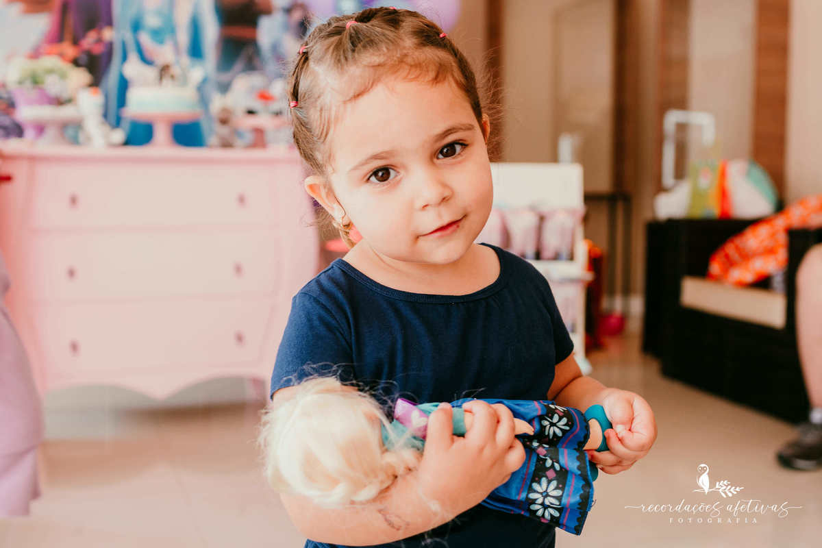 Aniversário Infantil com Tema Frozen realizado em São Roque - SP