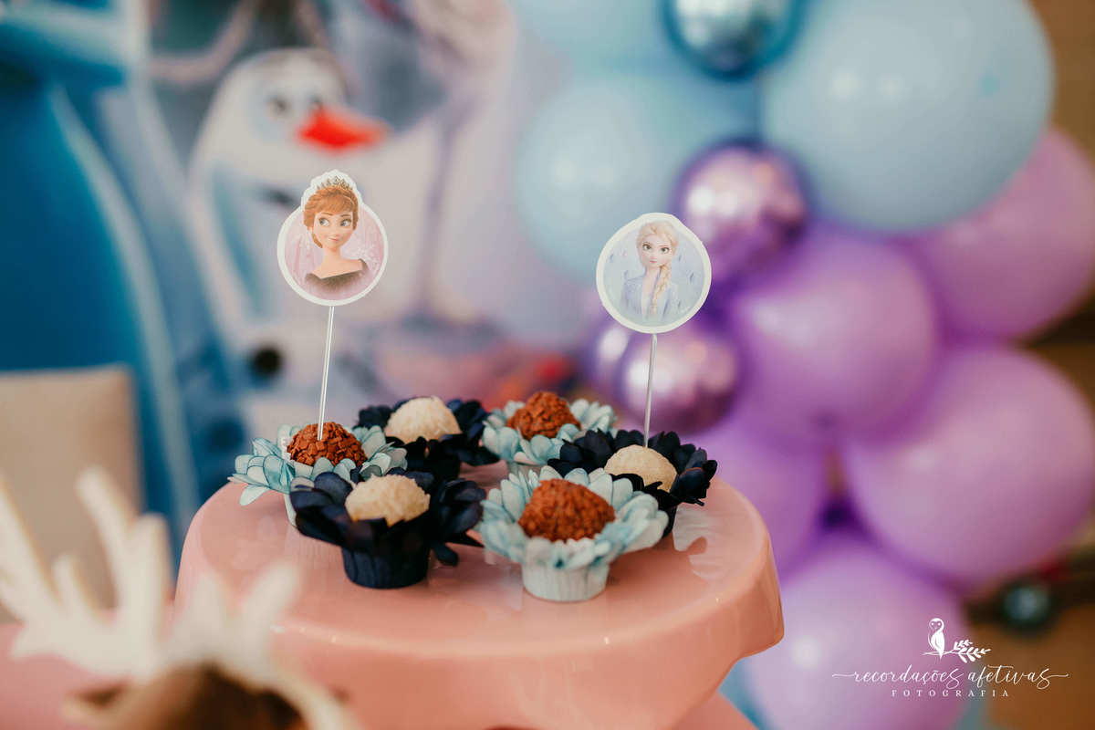 Aniversário Infantil com Tema Frozen realizado em São Roque - SP