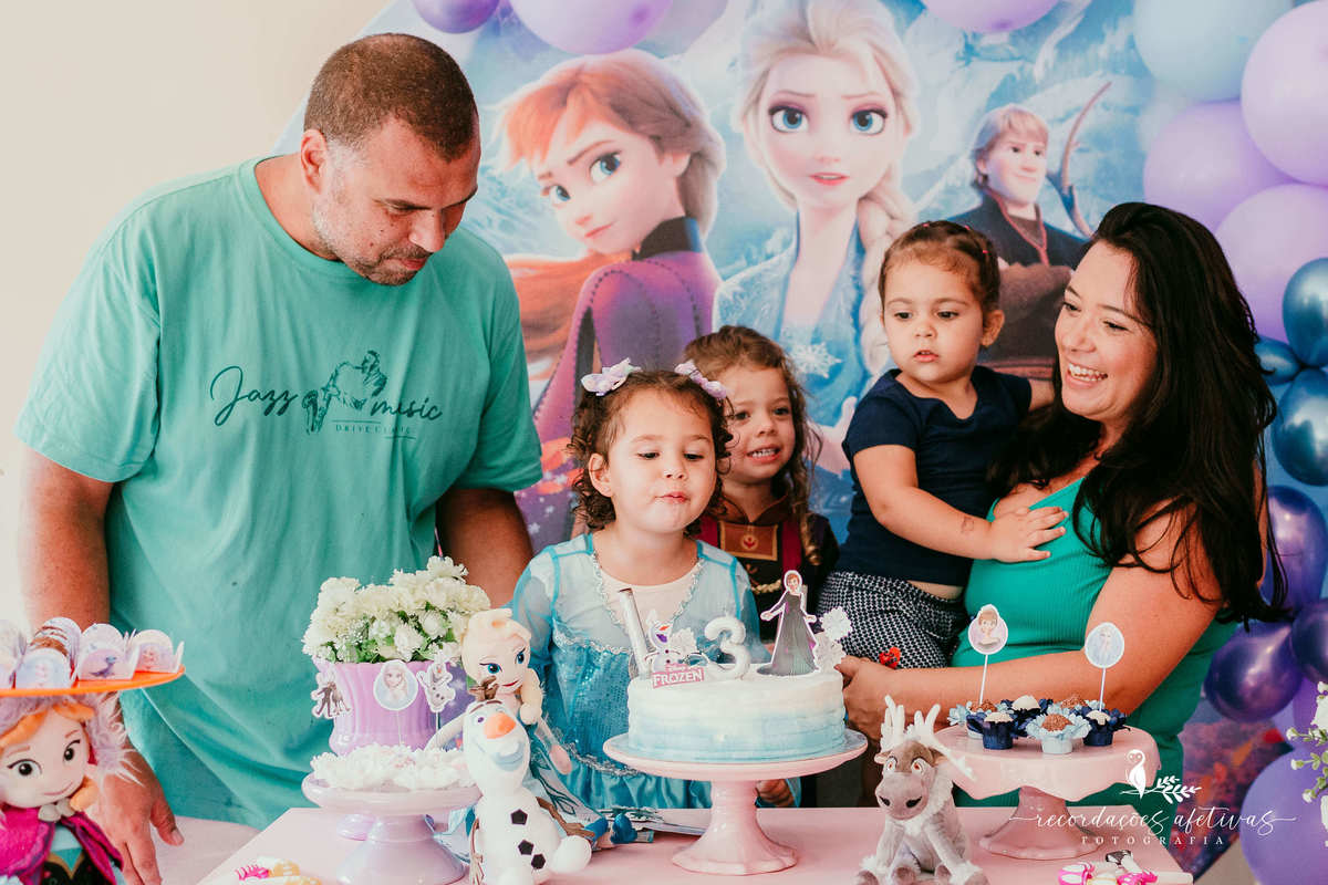 Aniversário Infantil com Tema Frozen realizado em São Roque - SP