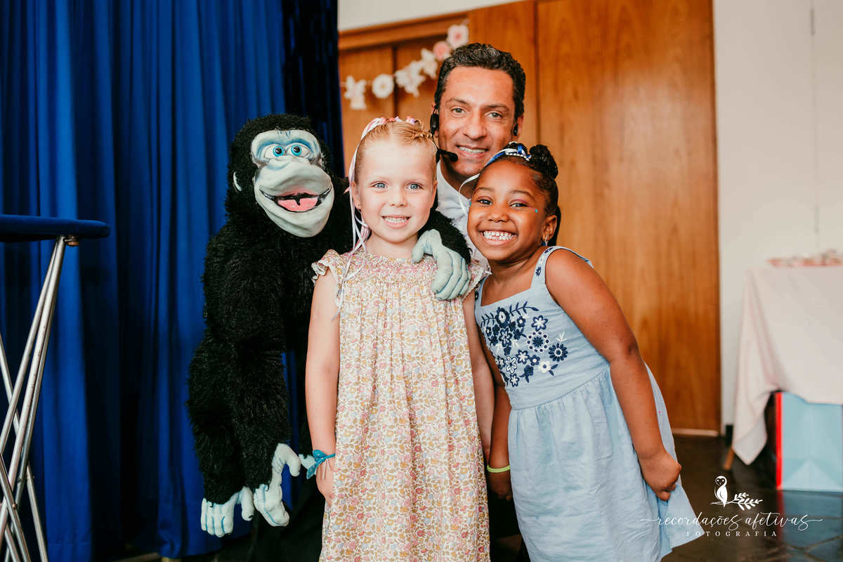 Aniversário Ide Menina com Tema Spa Infantil, realizado no Real Parque, em SP. Show de Mágica com Ulisses Loddy e Spa com Pink Party Brasil
