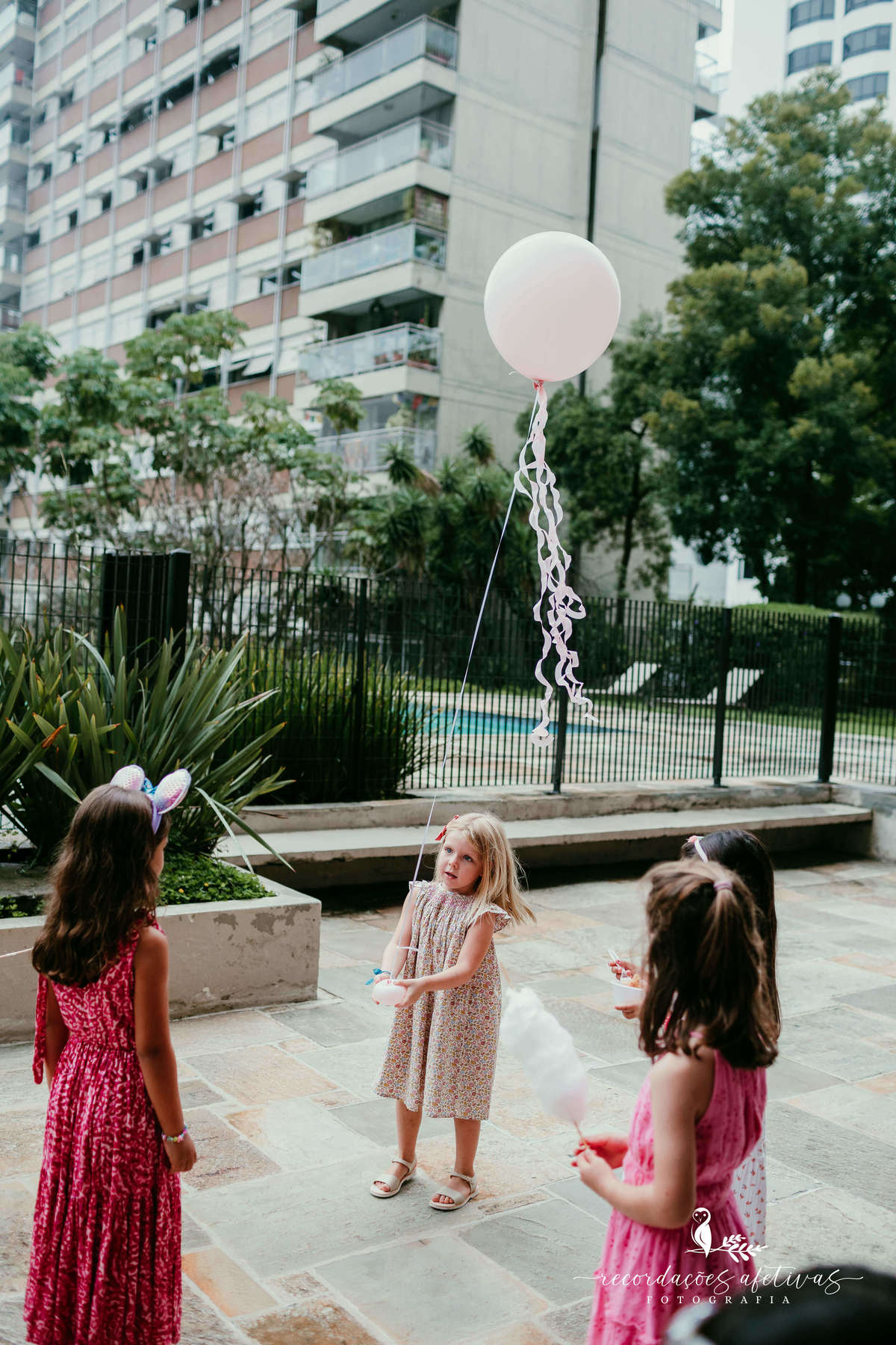 Aniversário Ide Menina com Tema Spa Infantil, realizado no Real Parque, em SP. Show de Mágica com Ulisses Loddy e Spa com Pink Party Brasil