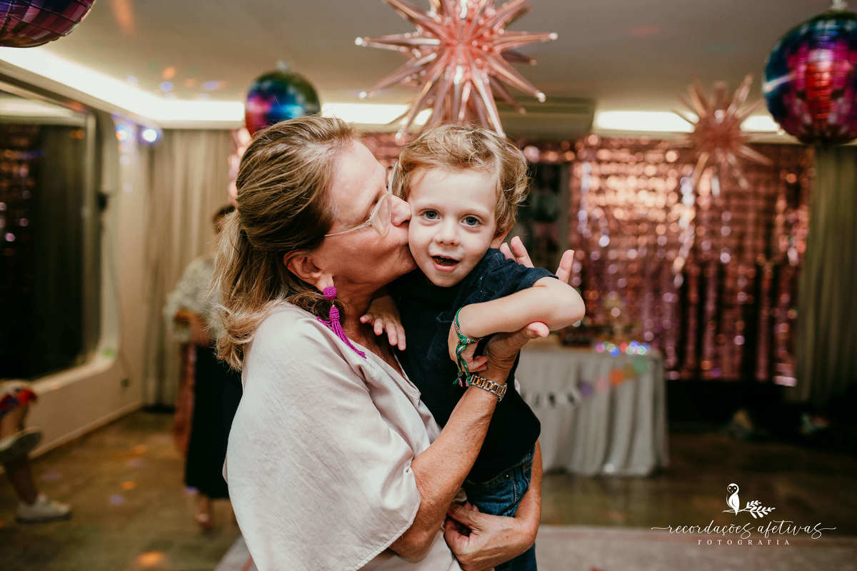 Aniversário com tema Taylor Swift realizado no Jardins - SP