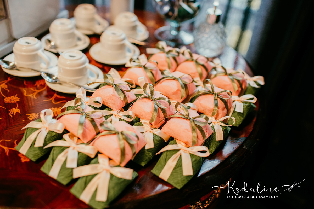 Casamento Intimista, estilo mini wedding realizado no espaço para Eventos Meeting, em Campo Belo, SP