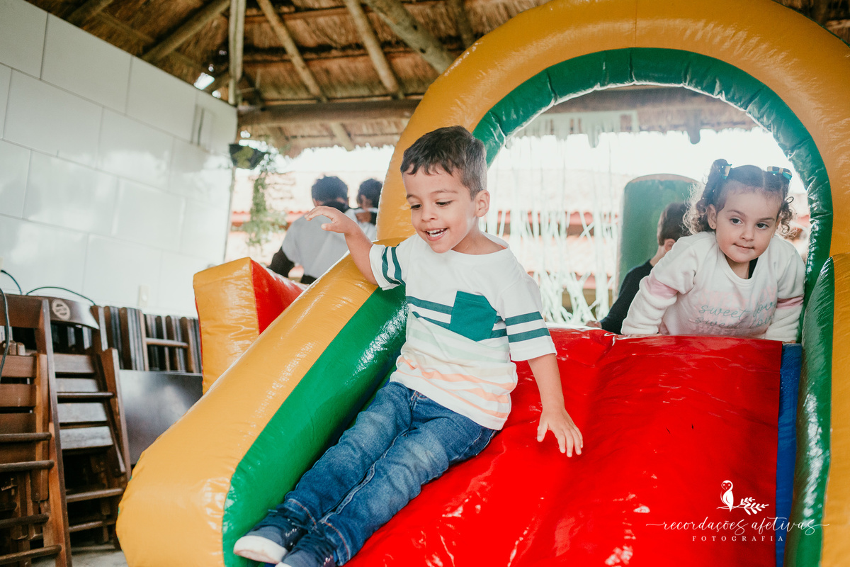 Aniversário Infantil de Trigêmeos, com tema Mickey, realizado na Fazendinha Santa Adélia, no Roteiro do Vinho, em São Roque - SP