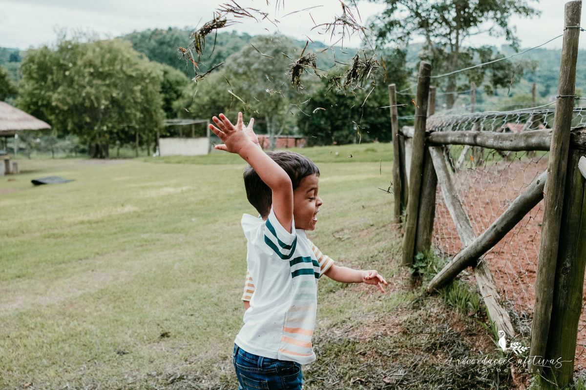 Aniversário Infantil de Trigêmeos, com tema Mickey, realizado na Fazendinha Santa Adélia, no Roteiro do Vinho, em São Roque - SP