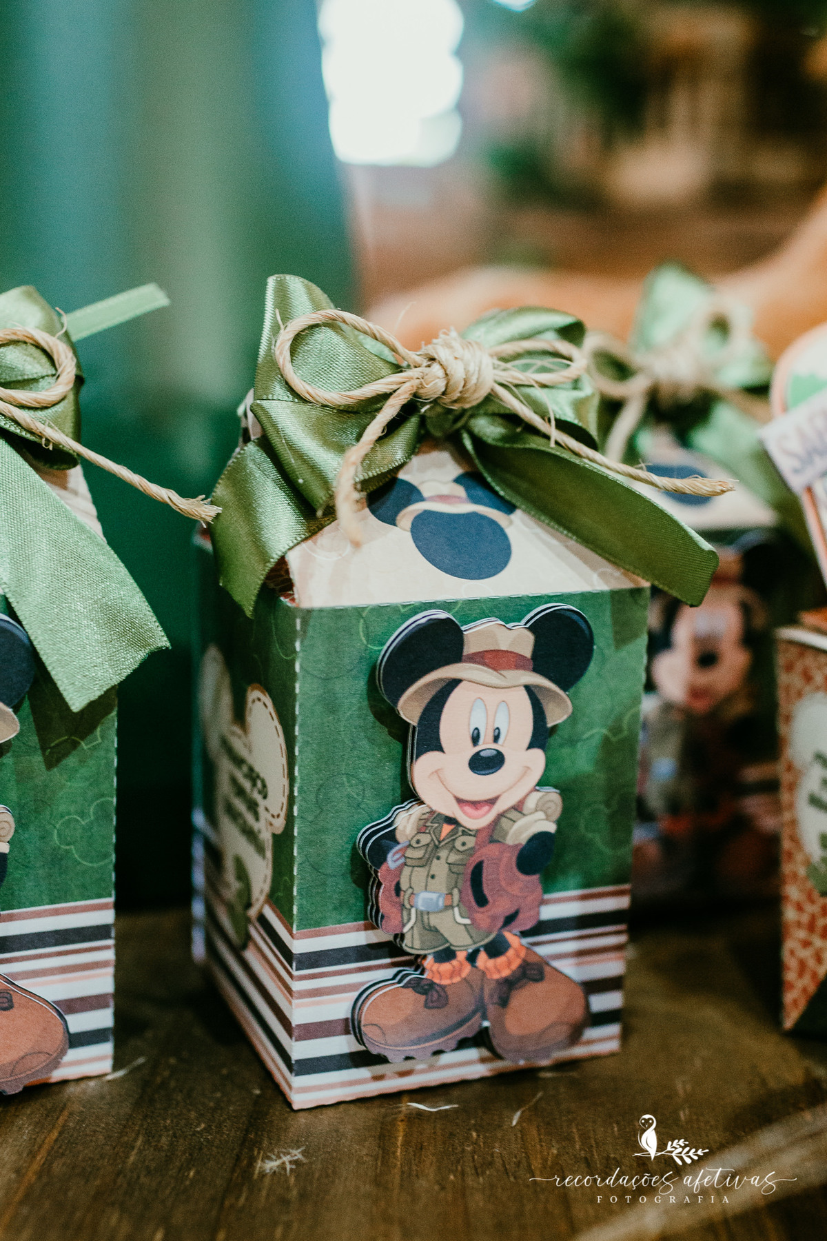 Aniversário Infantil de Trigêmeos, com tema Mickey, realizado na Fazendinha Santa Adélia, no Roteiro do Vinho, em São Roque - SP
