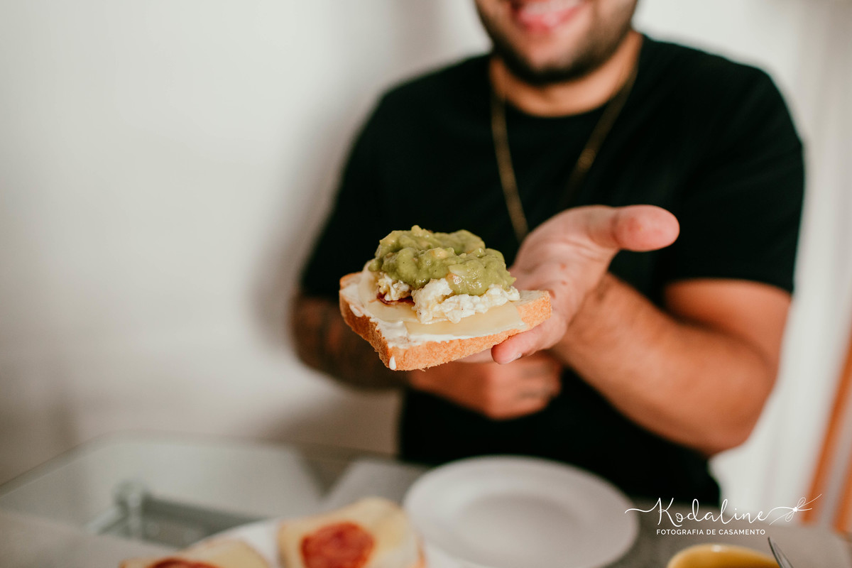 Casamento Civil realizado em Sorocaba - SP com ensaio do casal realizado em casa, junto com seus gatinhos de estimação