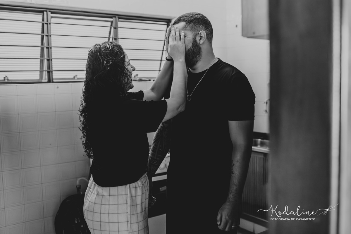 Casamento Civil realizado em Sorocaba - SP com ensaio do casal realizado em casa, junto com seus gatinhos de estimação