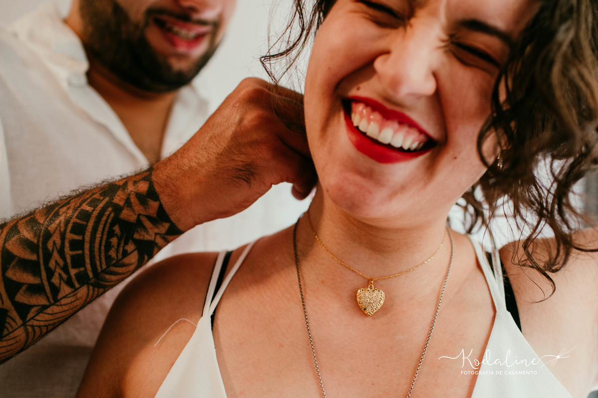 Casamento Civil realizado em Sorocaba - SP com ensaio do casal realizado em casa, junto com seus gatinhos de estimação