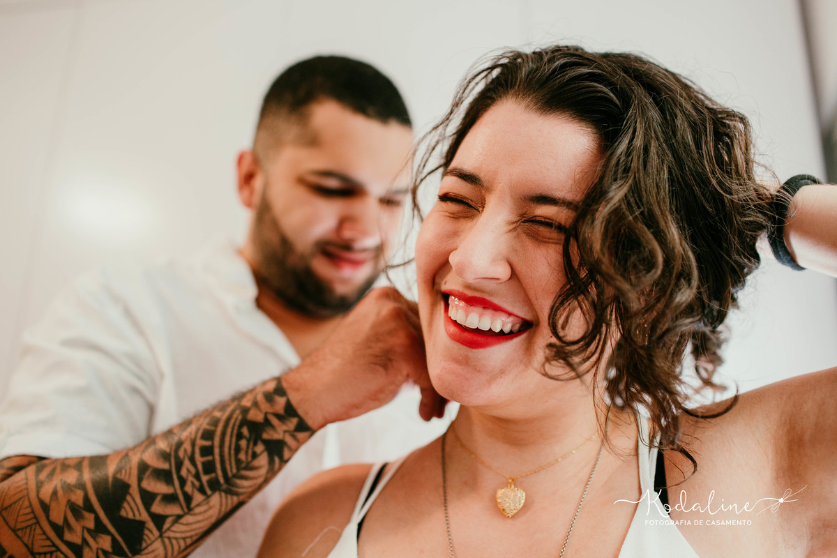 Casamento Civil realizado em Sorocaba - SP com ensaio do casal realizado em casa, junto com seus gatinhos de estimação