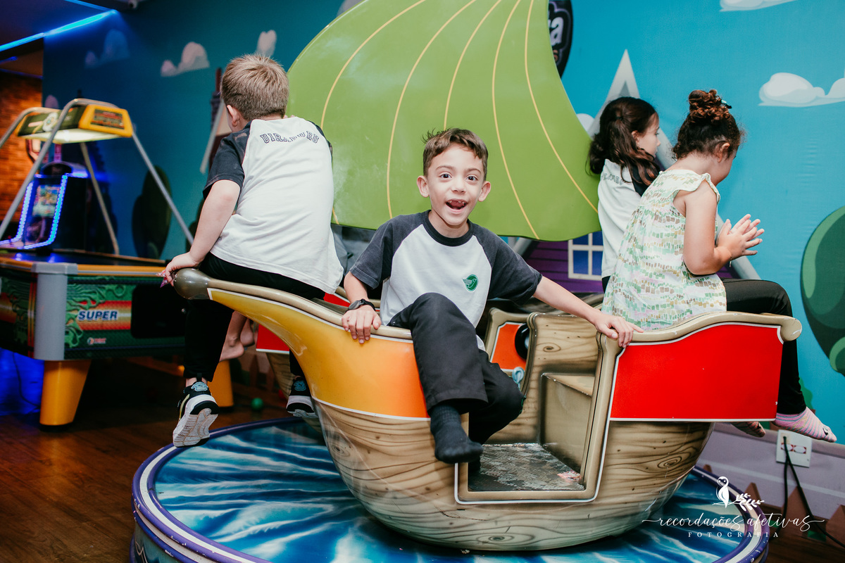 Aniversario-Menino-Tema-Fortnite-Buffet-Planeta-Kids-Sorocaba-SP