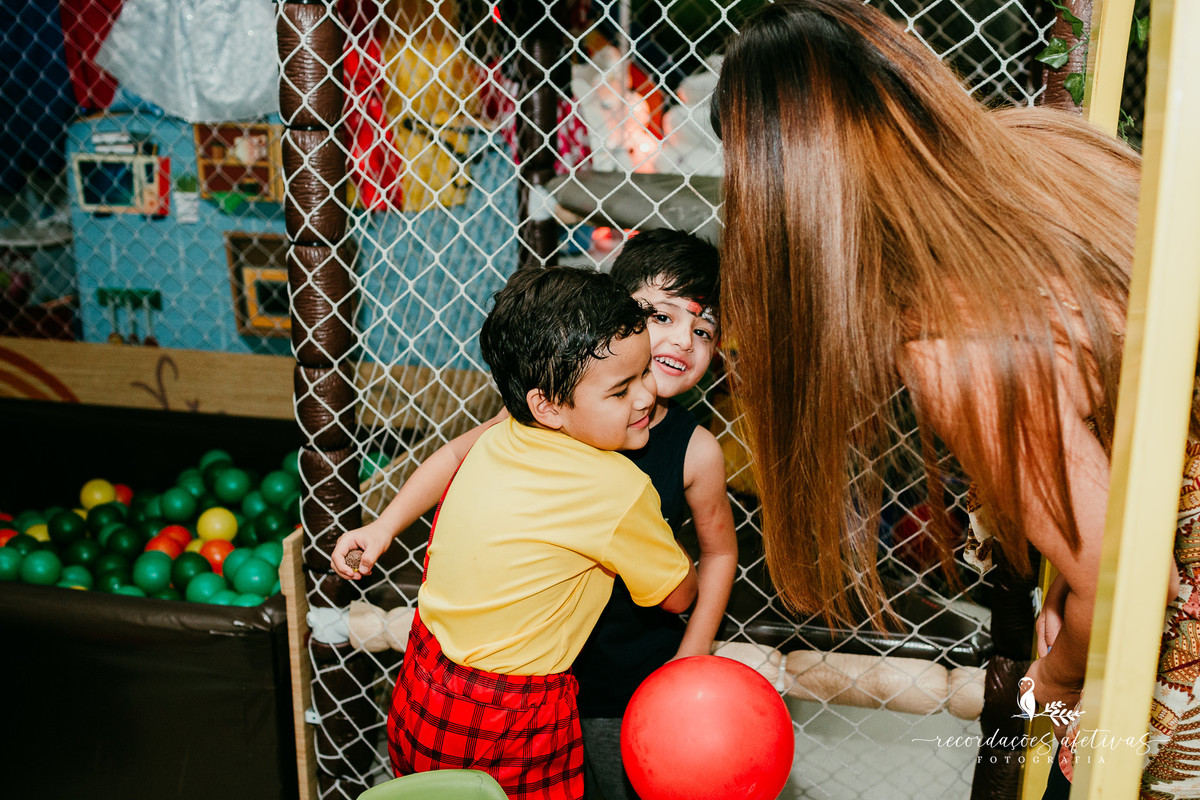 Aniversário Menina e Menino com tema Turma da Mônica, realizado no Buffet Viva São Roque