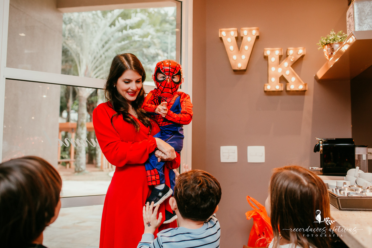 Aniversário de Menino com tema Homem Aranha realizado no Condomínio Chácara Klabin, Vila Mariana