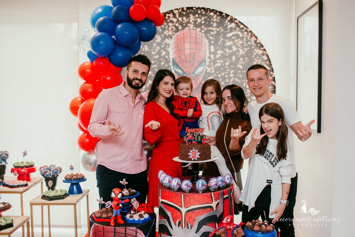 Aniversário de Menino com tema Homem Aranha realizado no Condomínio Chácara Klabin, Vila Mariana