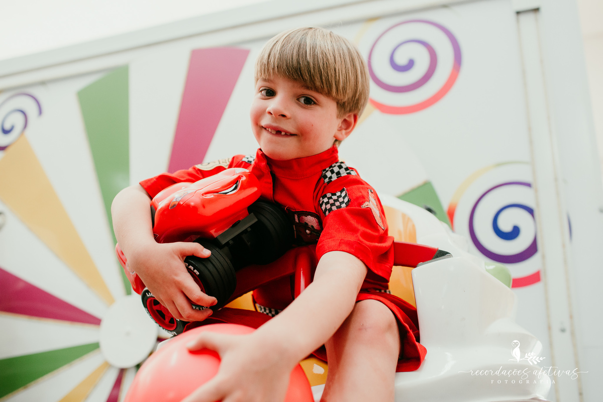 Aniversário de Menino com tema Carros realizado no Buffet Viva São Roque