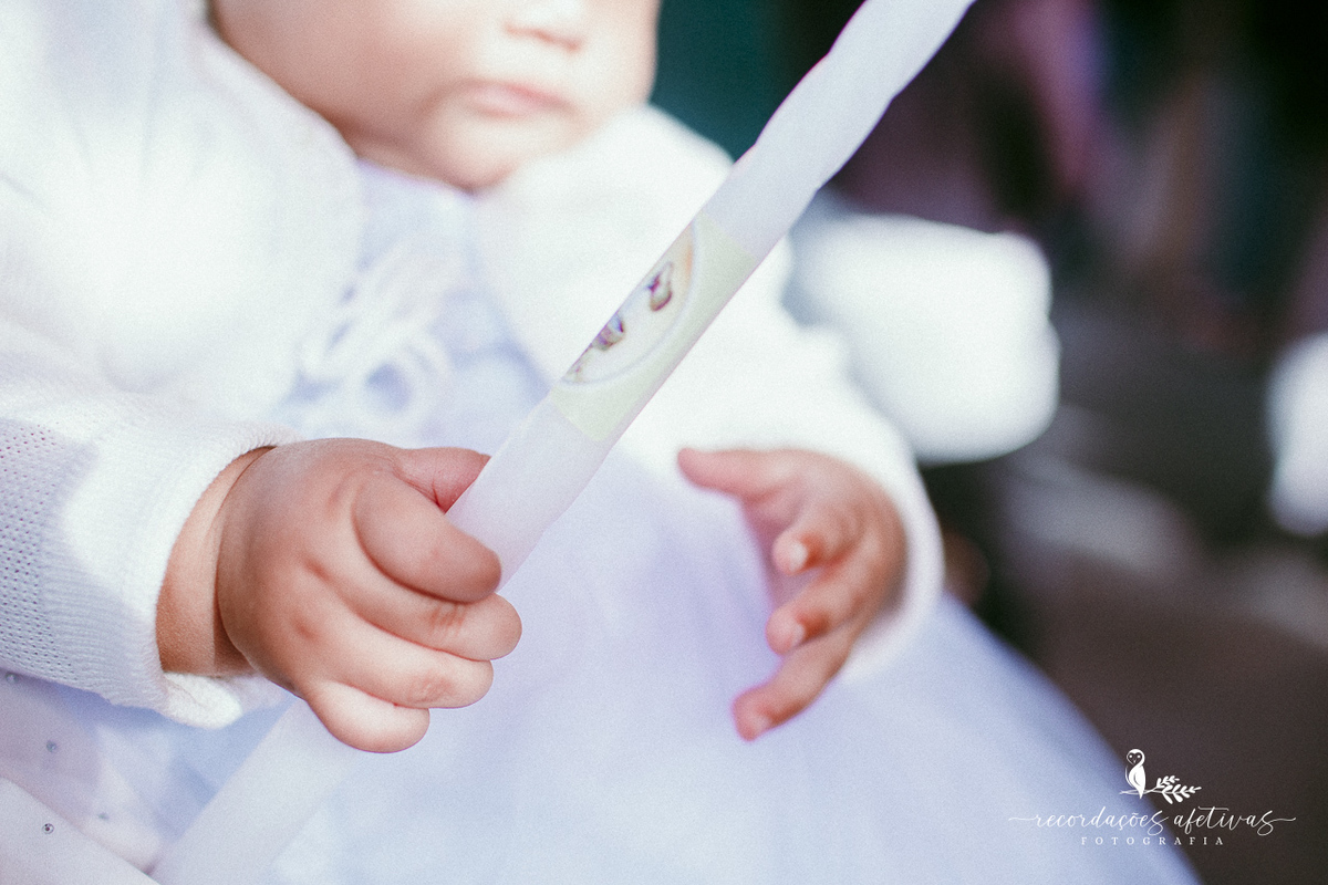 Batizado católico realizado na Paróquia São Luiz Gonzaga, em São Roque