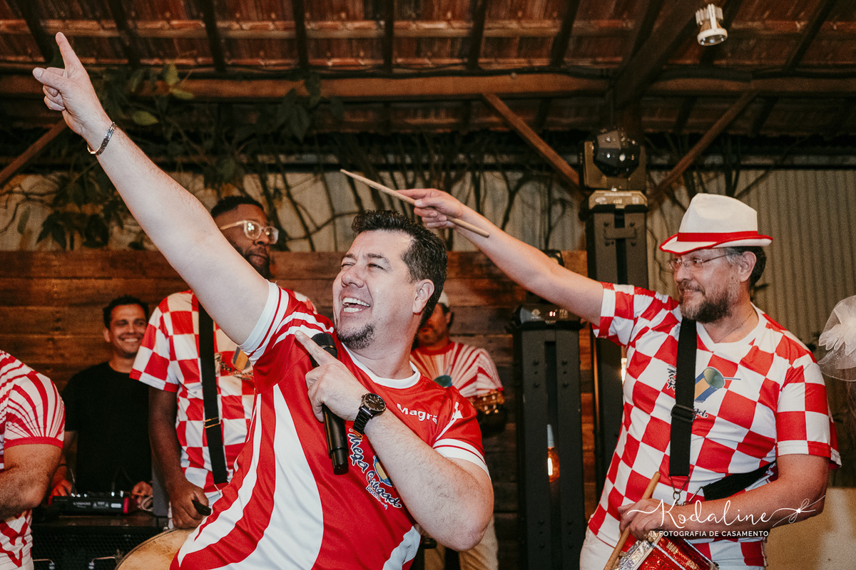 Casamento homoafetivo mulheres realizado no Recanto Januario em Sumaré