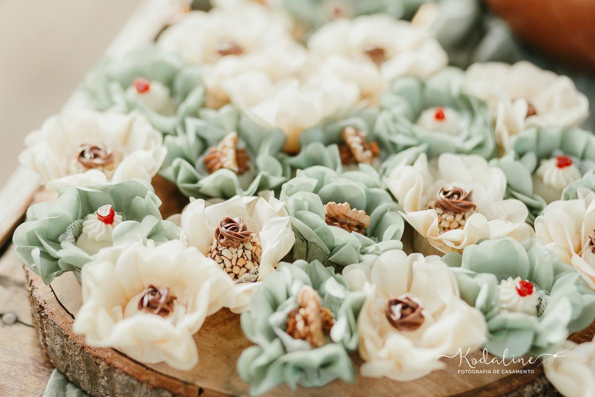 Casamento homoafetivo mulheres realizado no Recanto Januario em Sumaré