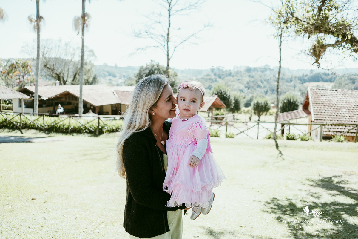 Aniversário de menina com tema ballet realizado na Fazendinha Santa Adelia em São Roque