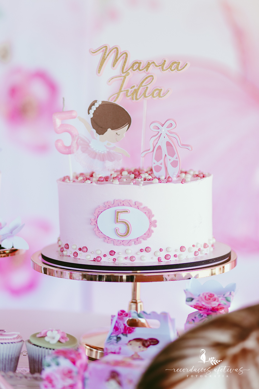 Aniversário de menina com tema ballet realizado na Fazendinha Santa Adelia em São Roque