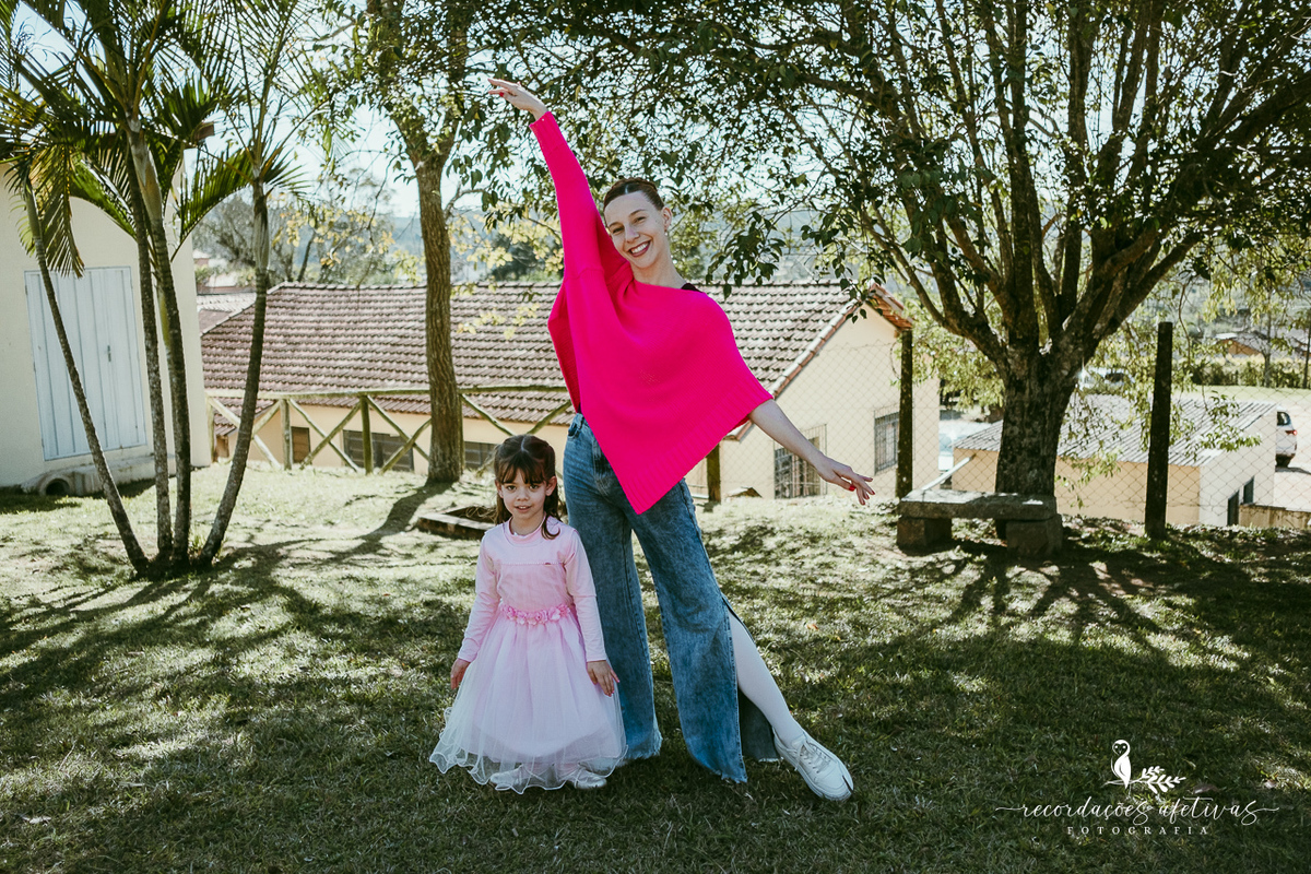 Aniversário de menina com tema ballet realizado na Fazendinha Santa Adelia em São Roque