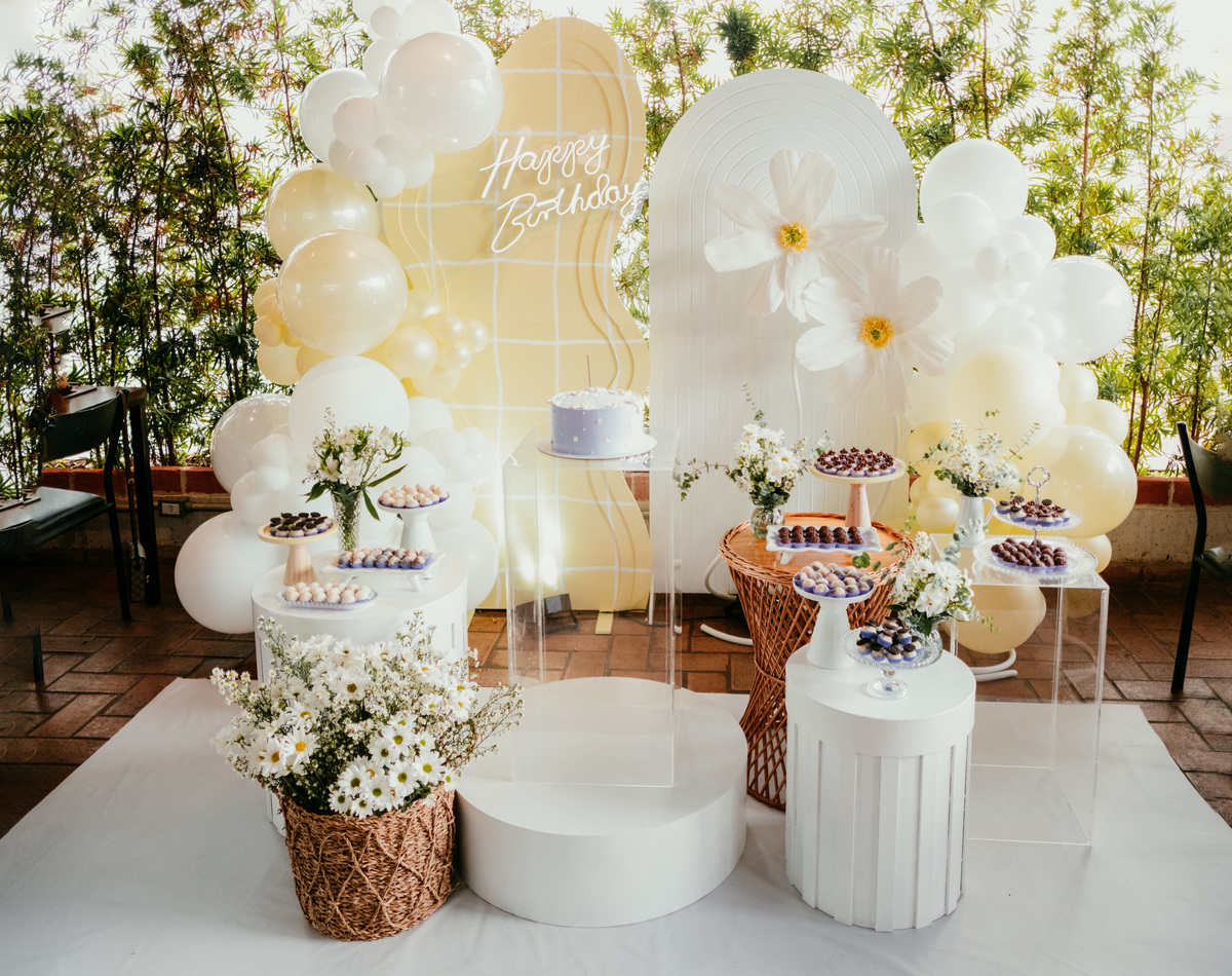 Aniversário e Noivado Surpresa realizado na Cervejaria Thanks, em São Roque