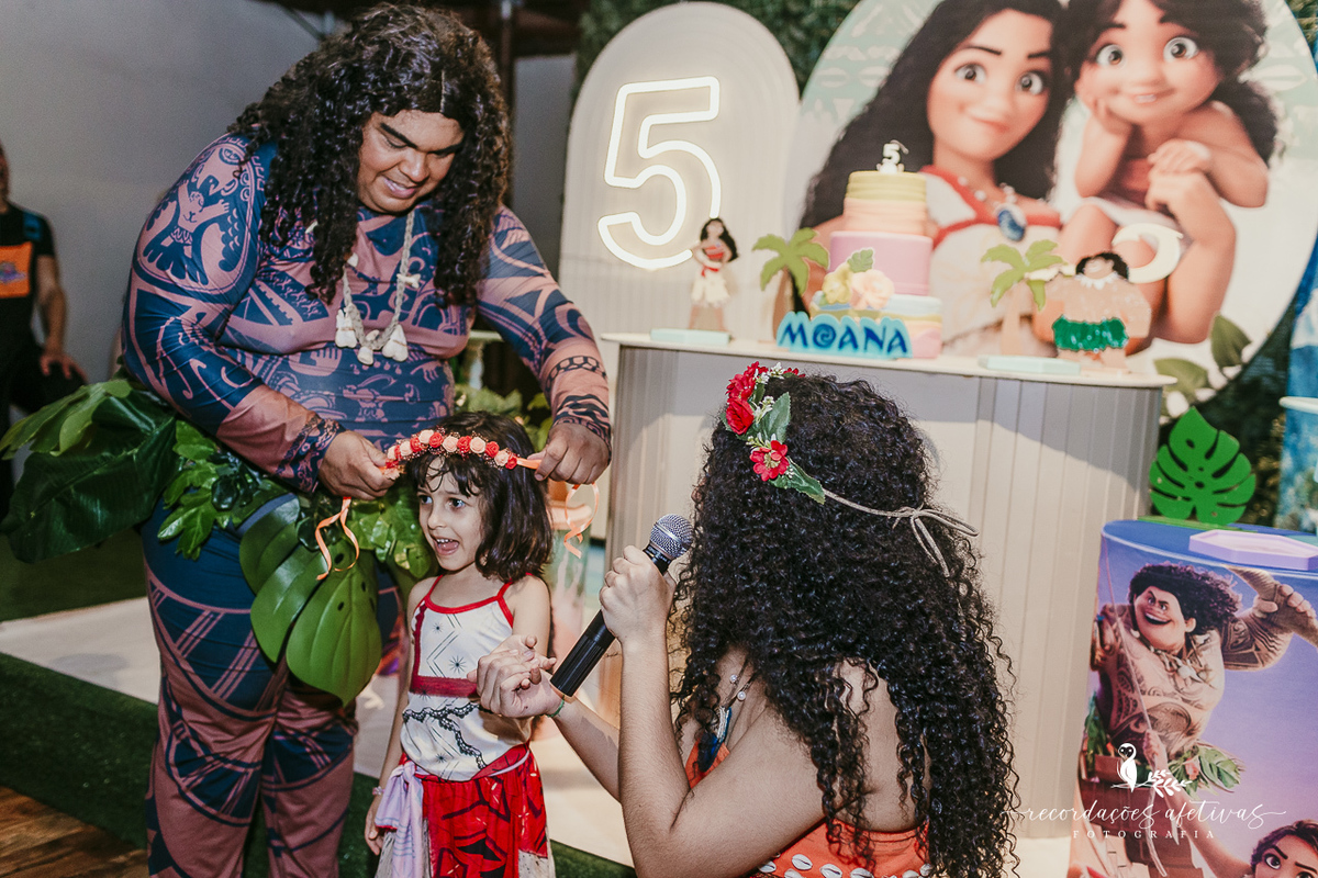 Aniversário infantil com tema Moana, realizado no Buffet Kid Recanto, na Vila Romana - SP