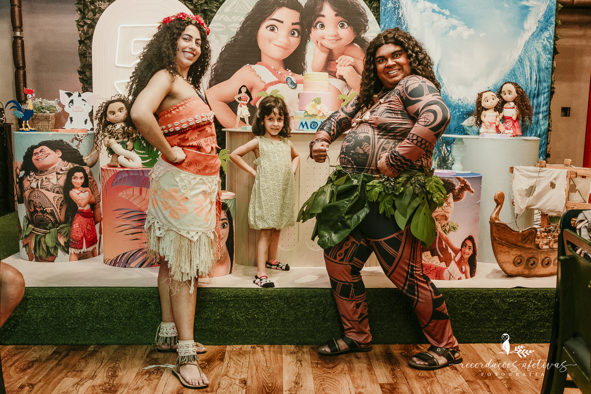 Aniversário infantil com tema Moana, realizado no Buffet Kid Recanto, na Vila Romana - SP