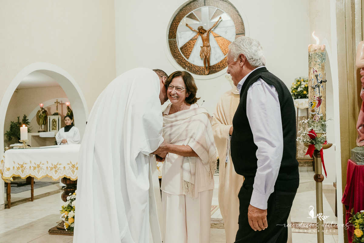 Bodas de Ouro Rosa e Tito Góes, realizado na igreja de Canguera, em São Roque