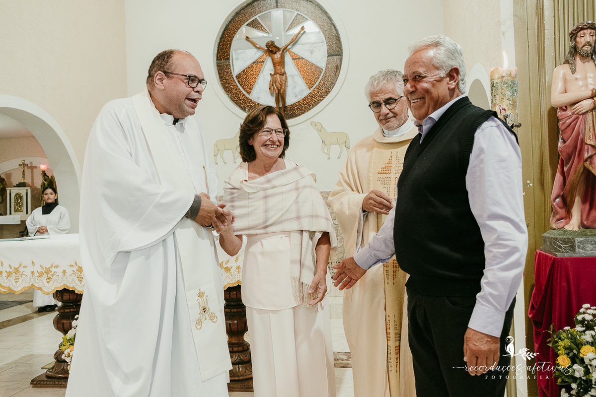 Bodas de Ouro Rosa e Tito Góes, realizado na igreja de Canguera, em São Roque