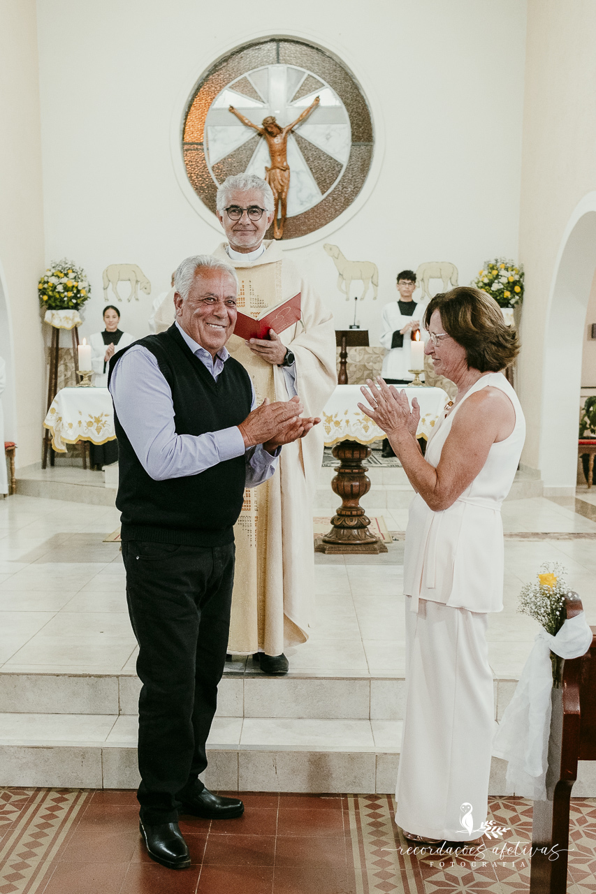 Bodas de Ouro Rosa e Tito Góes, realizado na igreja de Canguera, em São Roque