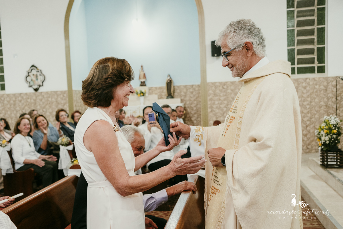 Bodas de Ouro Rosa e Tito Góes, realizado na igreja de Canguera, em São Roque