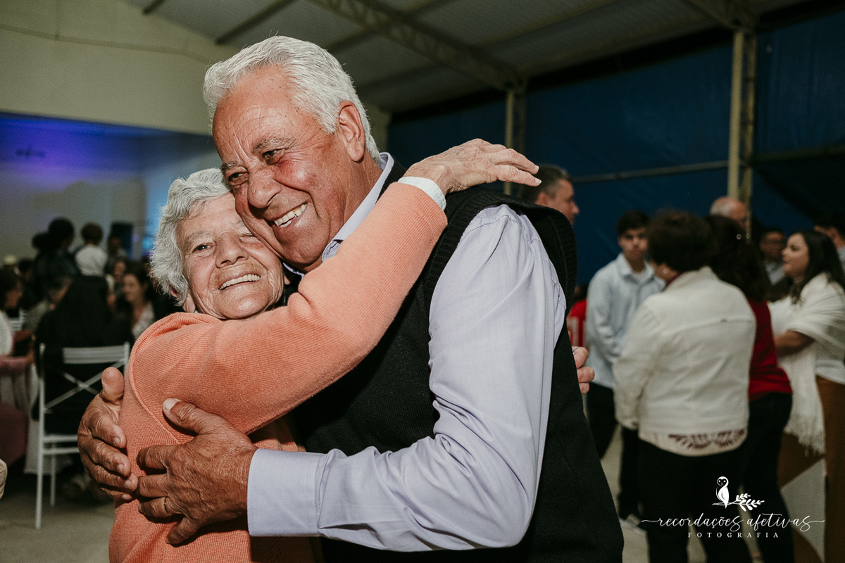 Bodas de Ouro Rosa e Tito Góes, realizado na igreja de Canguera, em São Roque