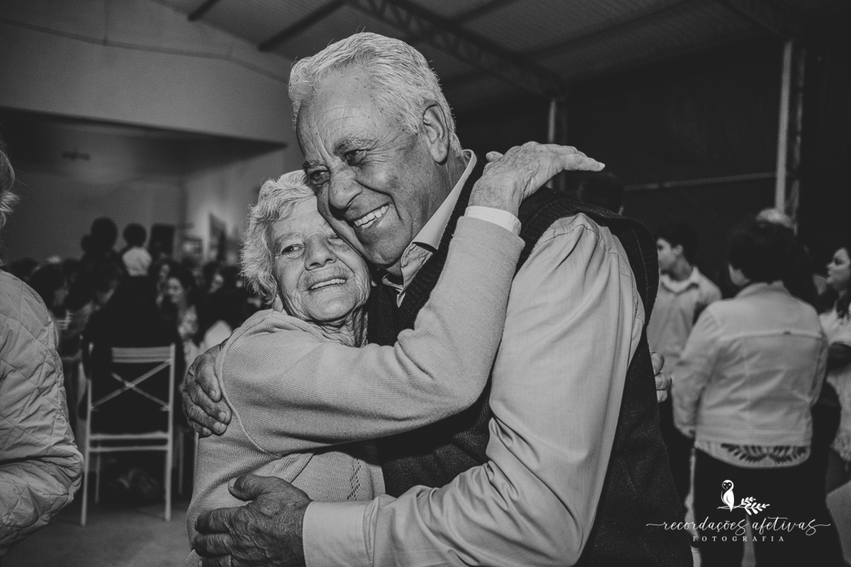 Bodas de Ouro Rosa e Tito Góes, realizado na igreja de Canguera, em São Roque