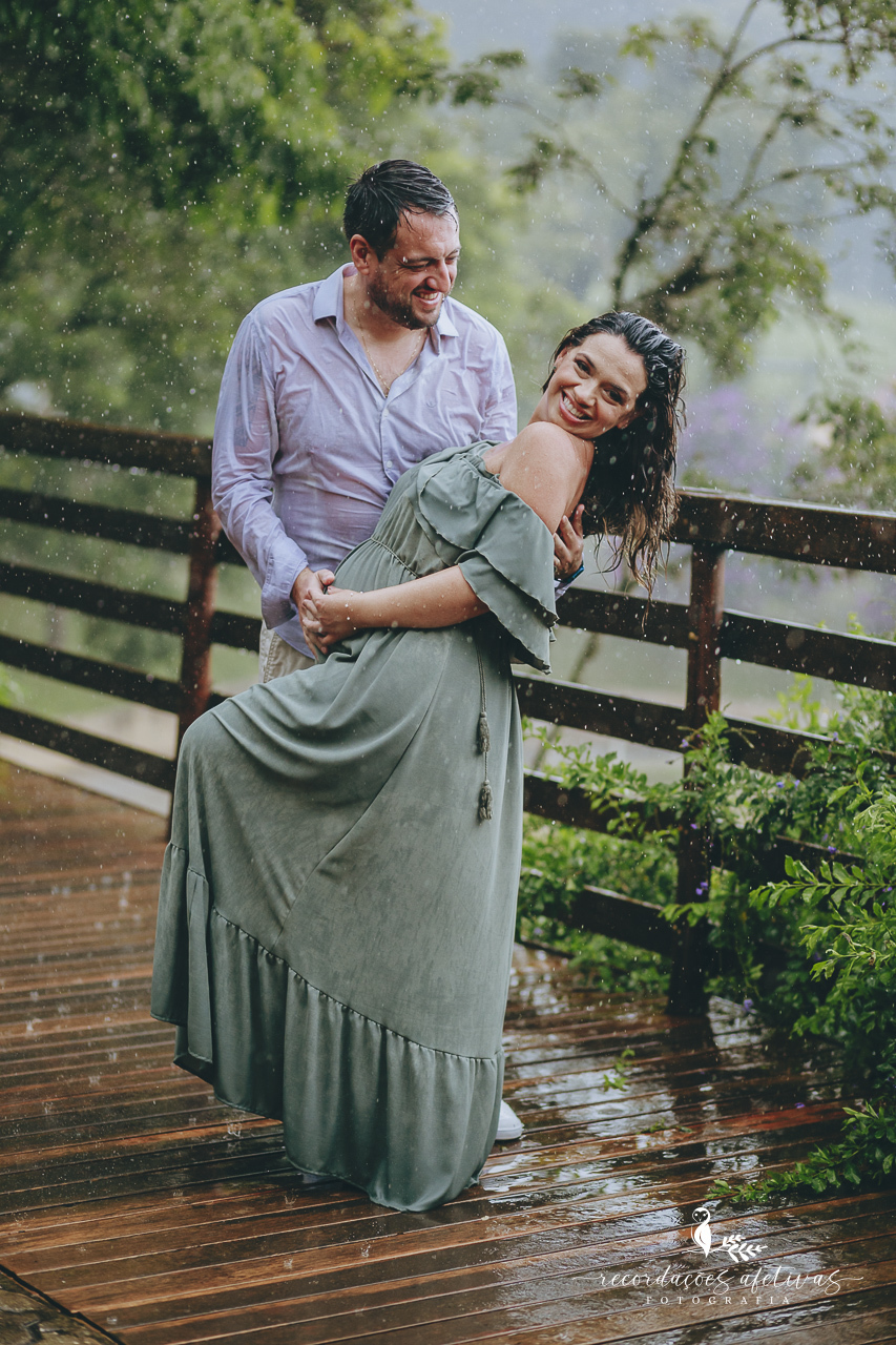 Ensaio Gestante realizado na parreira, na Vinicola Alma Galiza, em São Roque - SP
