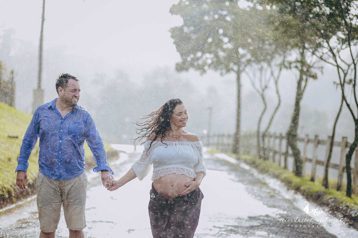 Ensaio Gestante realizado na parreira, na Vinicola Alma Galiza, em São Roque - SP
