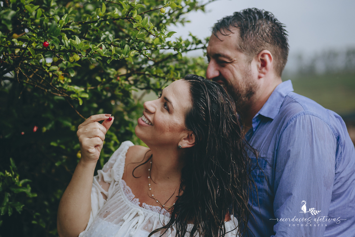 Ensaio Gestante realizado na parreira, na Vinicola Alma Galiza, em São Roque - SP