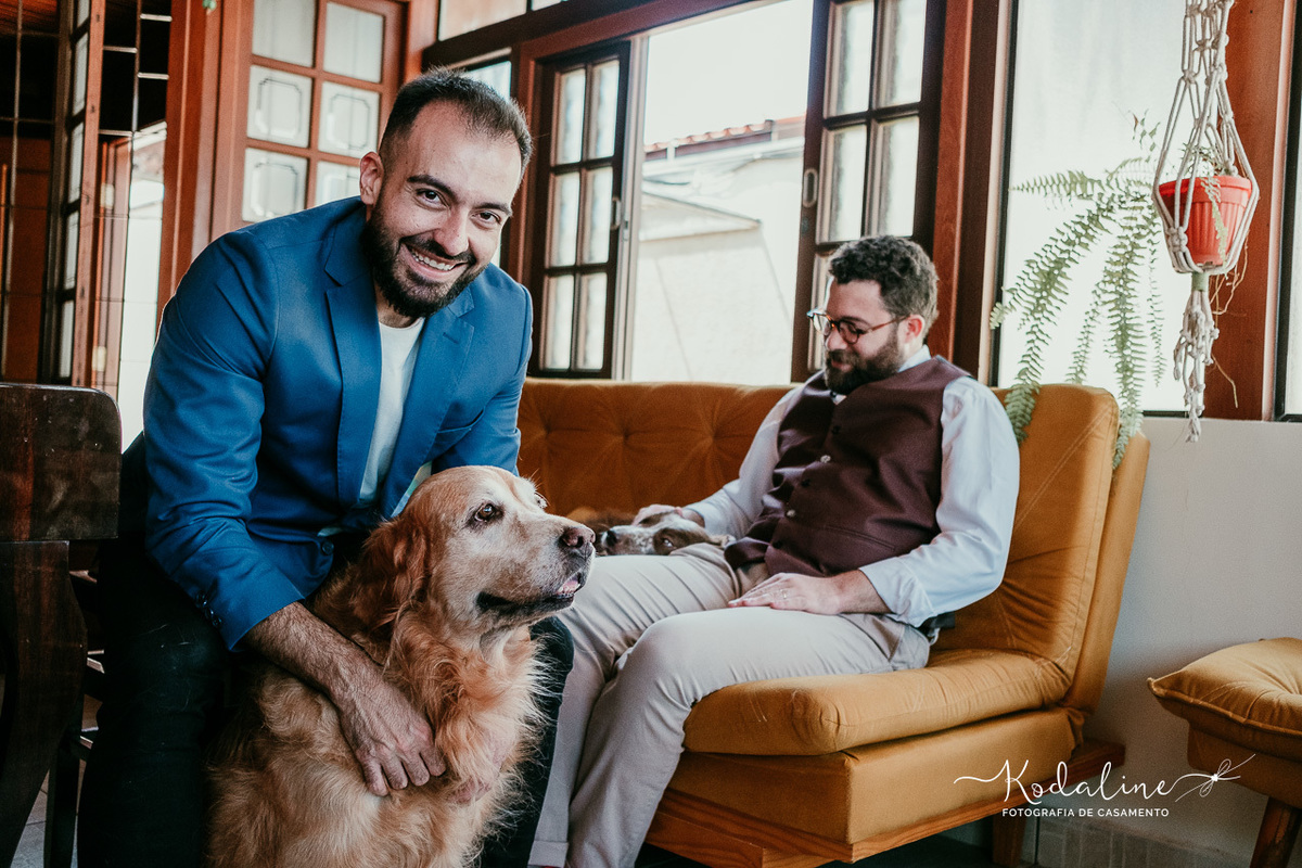 momento de carinho com as pets da família