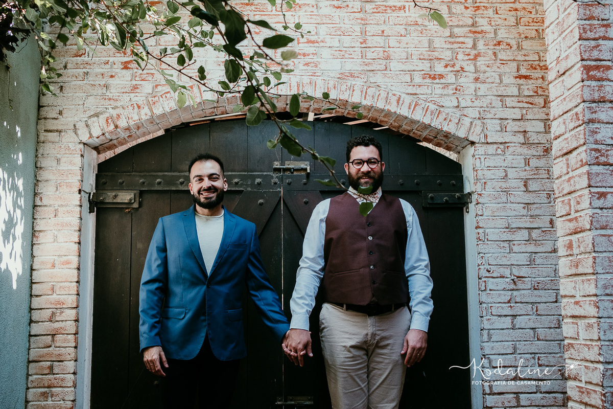 ensaio de casal com clima intimista no café