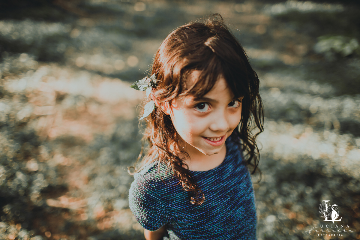 Ensaio Família 4 pessoas 2 meninas 1 pai 1 mãe felizes