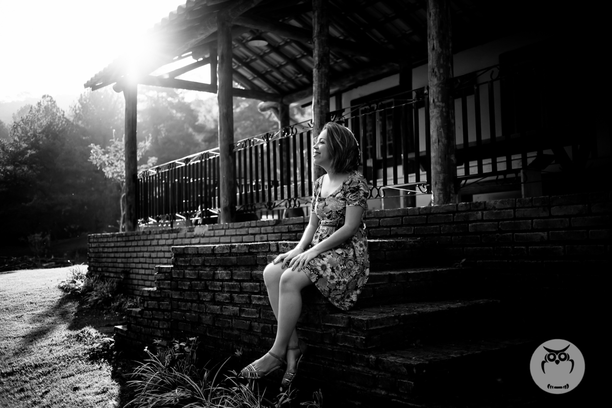 Ensaio Feminino Mulher com cabelo curto na natureza