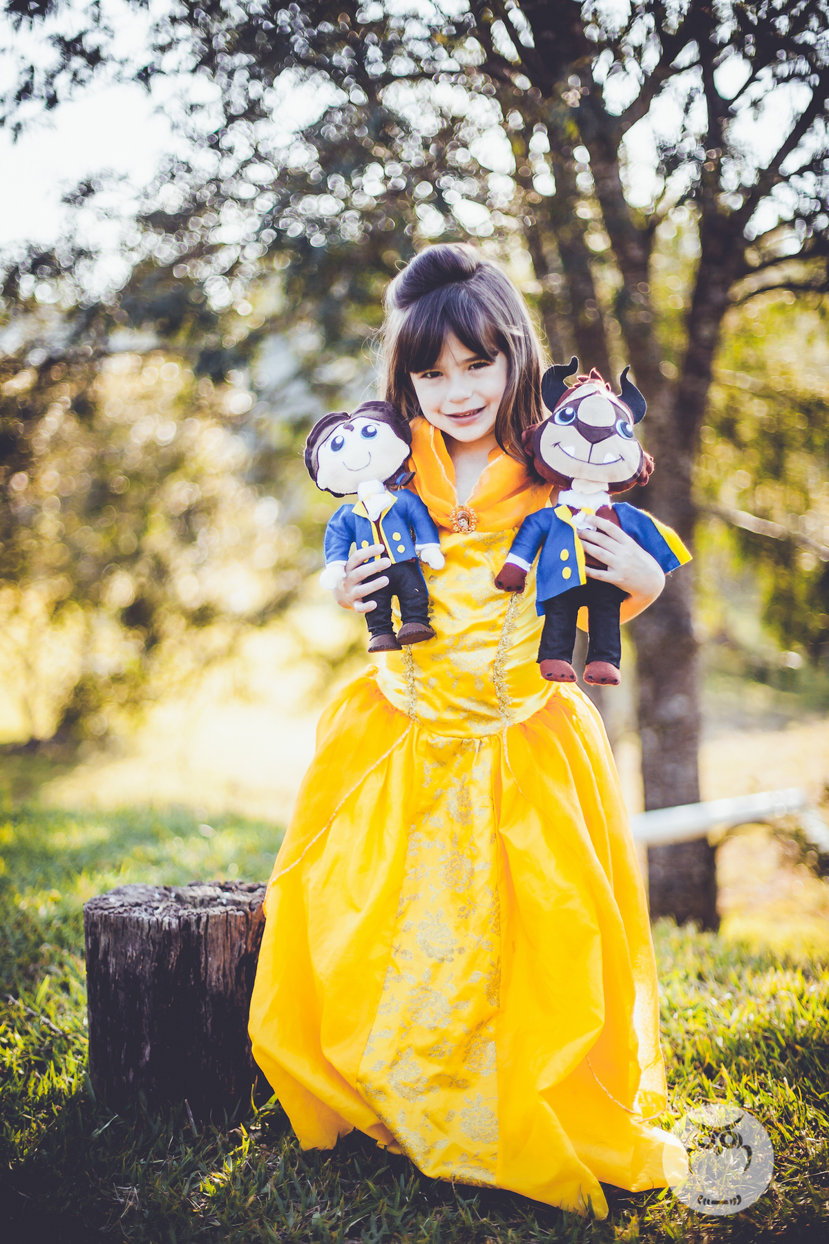 Ensaio Infantil com Tema A Bela e a Fera Disney