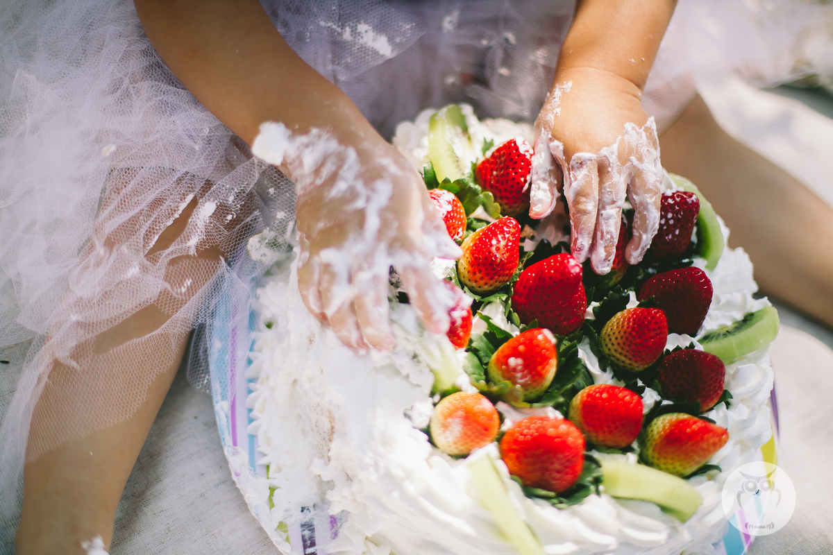 Smash the Cake menina