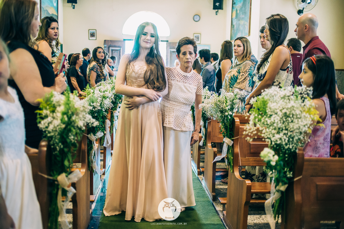 Casamento em igreja em Itu. Casamento no campo em Itu.