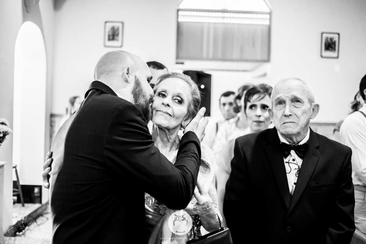 Casamento em igreja em Itu. Casamento no campo em Itu.