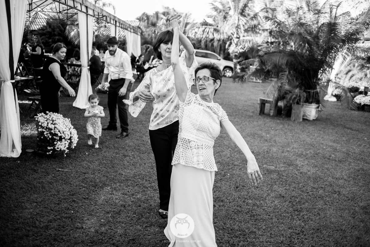 Casamento em igreja em Itu. Casamento no campo em Itu.