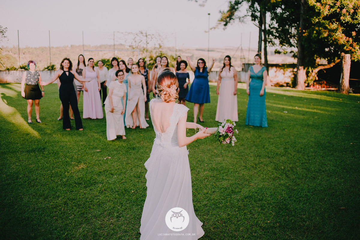 Casamento em igreja em Itu. Casamento no campo em Itu.
